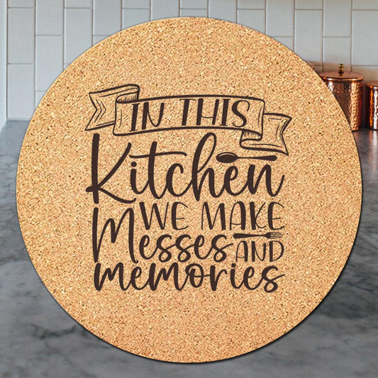 We Make Messes - Trivet